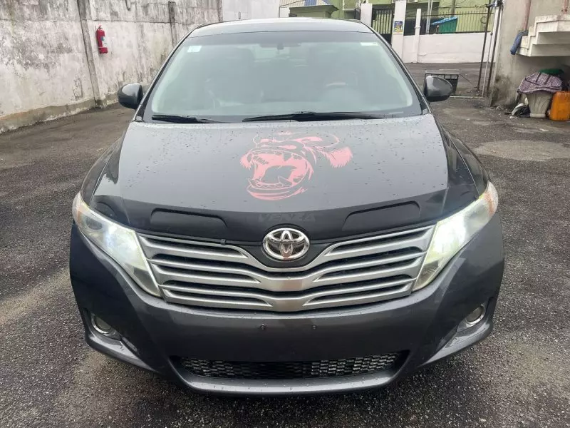 Toyota Venza   - 2010