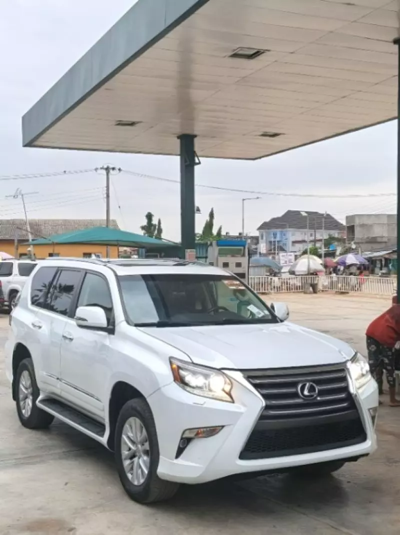 Lexus GX 460   - 2014