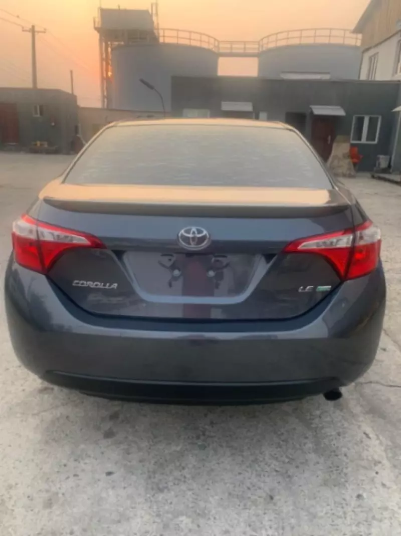 Toyota Corolla   - 2015