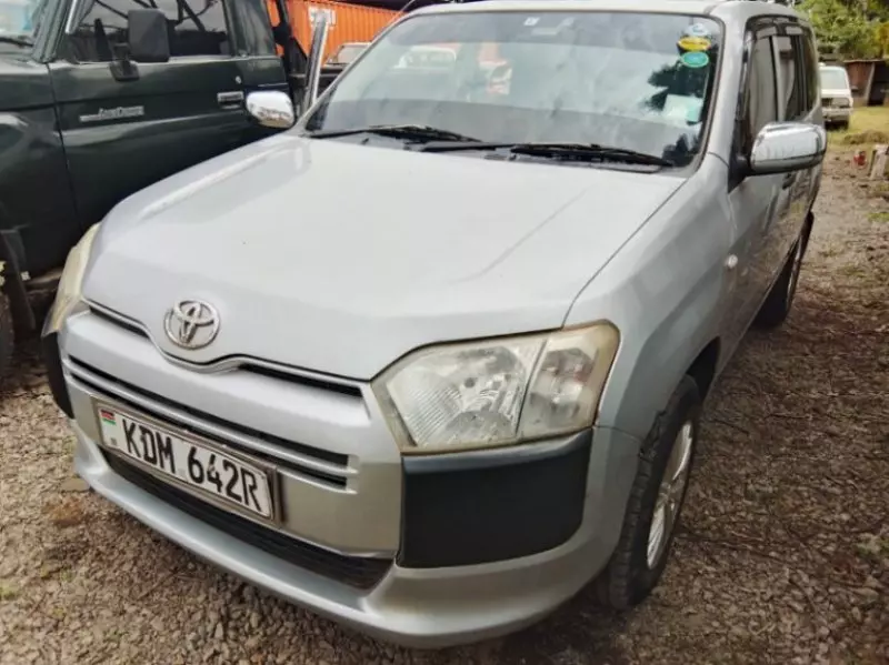 Toyota Probox    - 2015