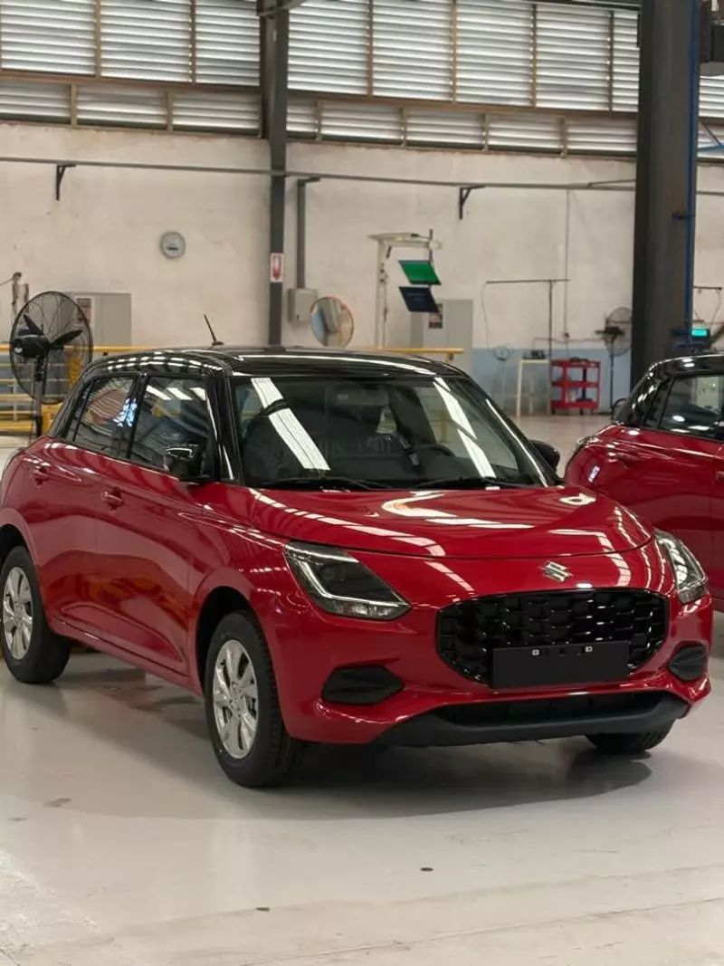 SUZUKI Swift   - 2025