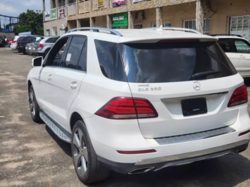 Mercedes-Benz GLE 350