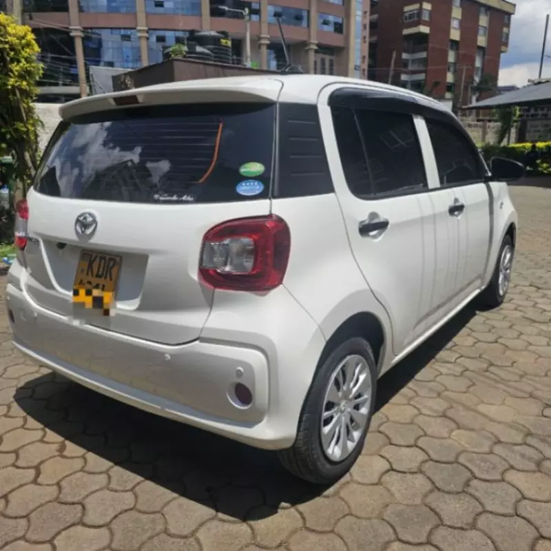 Toyota Passo   - 2018