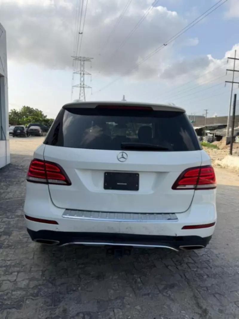 Mercedes-Benz GLE 350