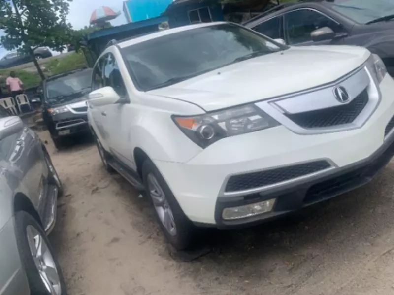 Acura MDX   - 2013