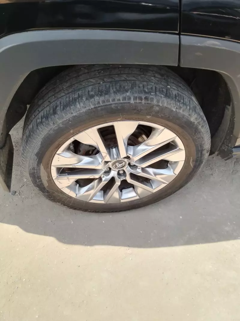 Toyota Rav 4 8AT 2.5l (Adventure Grade)   - 2020