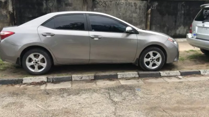 Toyota Corolla   - 2013