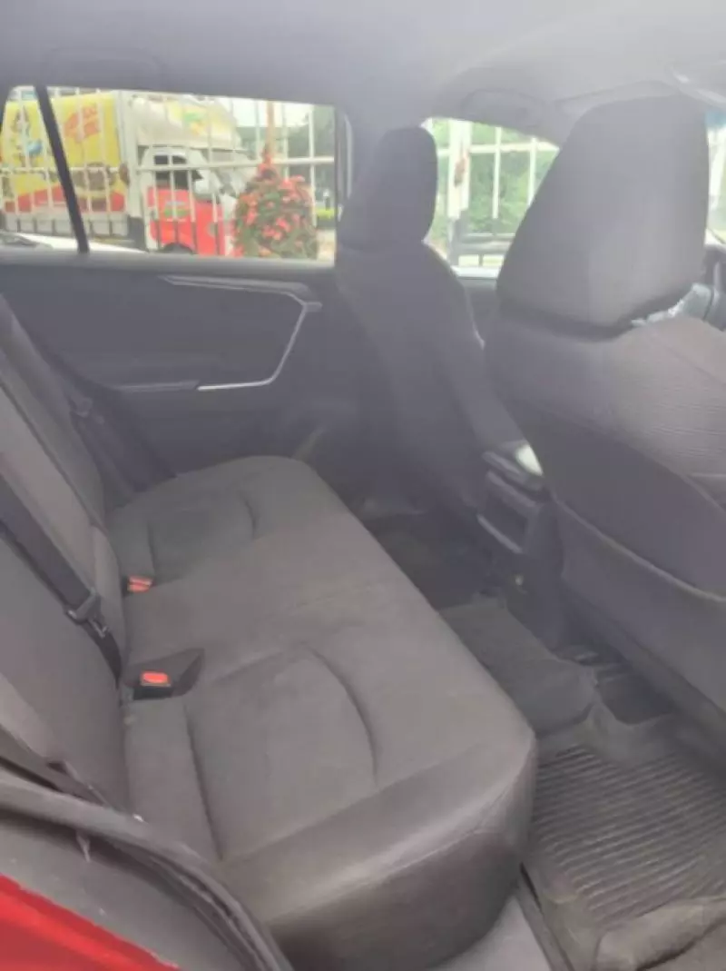 Toyota RAV 4   - 2021