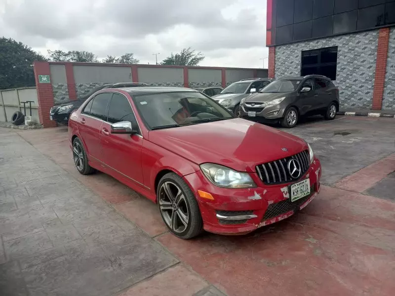 Mercedes-Benz C-class   - 2013