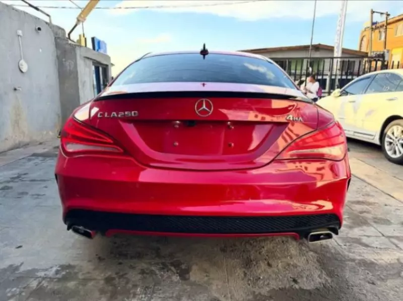 Mercedes-Benz CLA 250