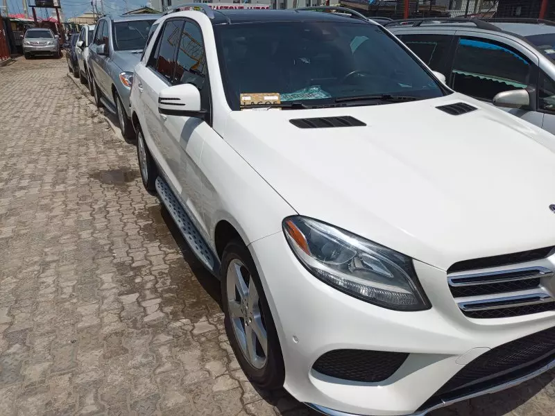 Mercedes-Benz GLE 350   - 2017