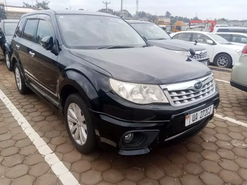 Subaru Forester   - 2010