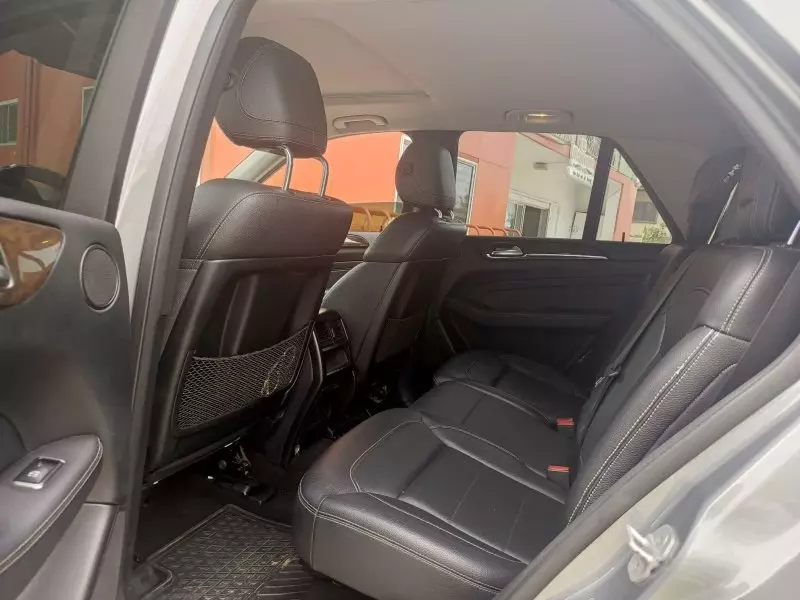 Mercedes-Benz ML 350   - 2013