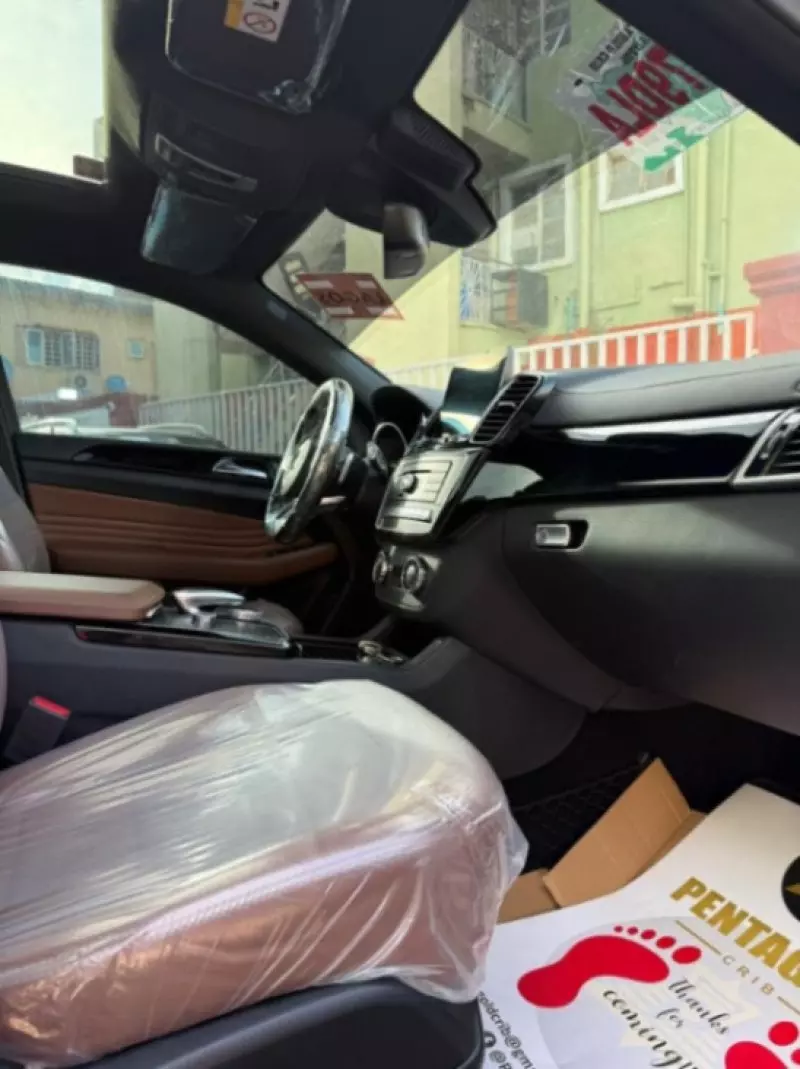 Mercedes-Benz GLE 43 AMG - 2017