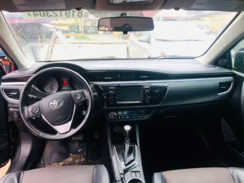 Toyota Corolla   - 2013