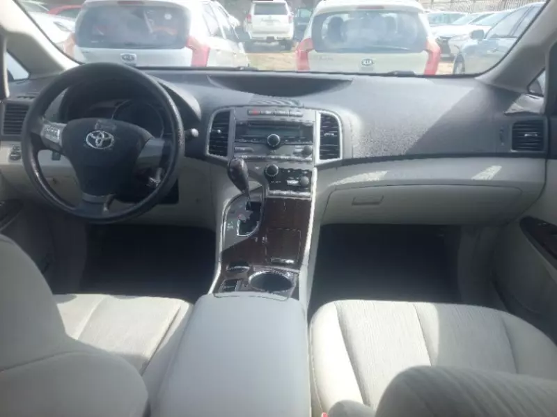 Toyota Venza   - 2010