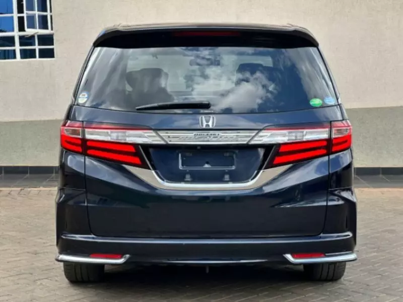 Honda Odyssey Absolute   - 2018
