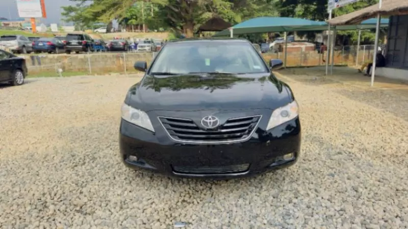 Toyota Camry   - 2007