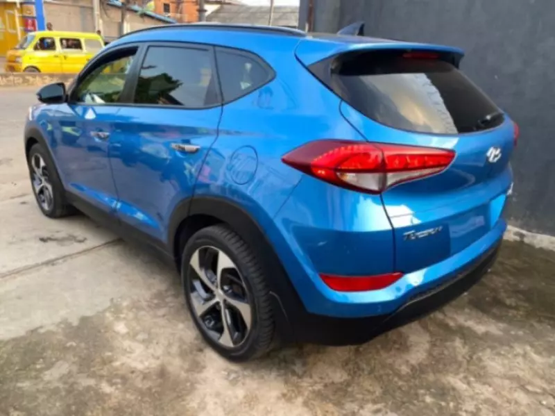 Hyundai Tucson