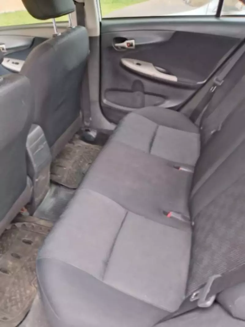 Toyota Corolla   - 2010