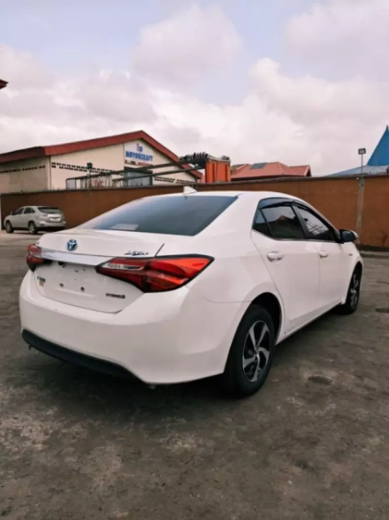 Toyota Corolla   - 2018