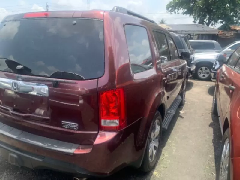 Honda Pilot   - 2012