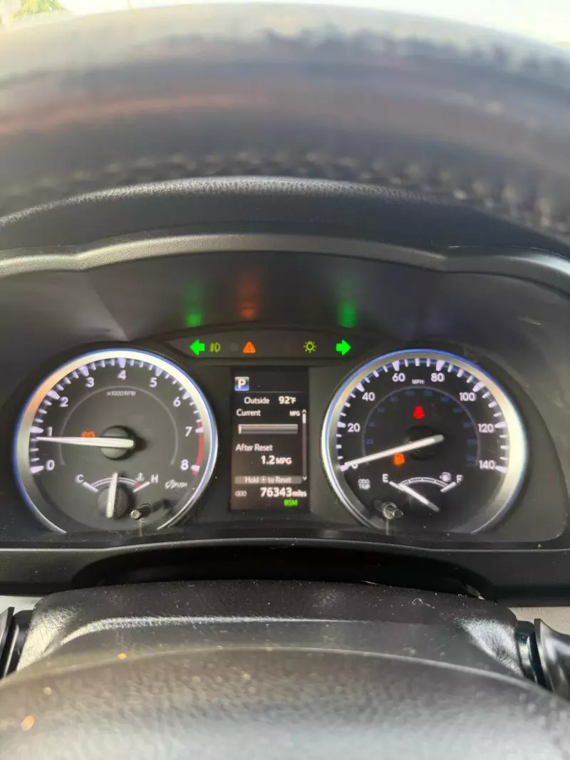 Toyota Highlander   - 2017