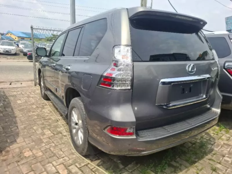 Lexus GX   - 2014