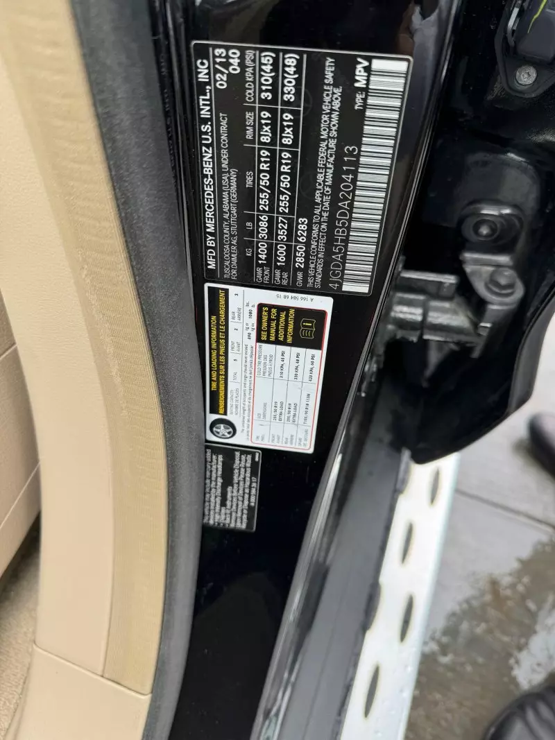 Mercedes-Benz ML 350   - 2013