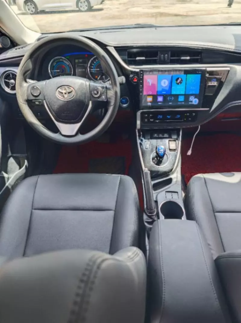 Toyota Corolla   - 2018
