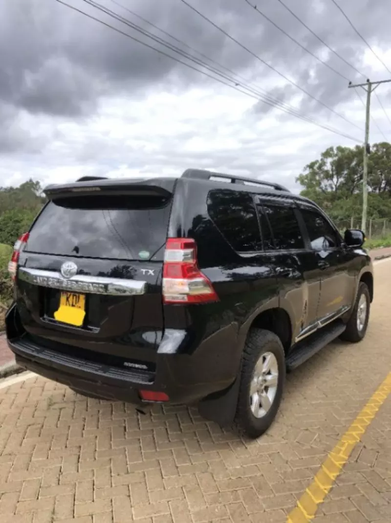 Toyota Land Cruiser Prado TX L   - 2015