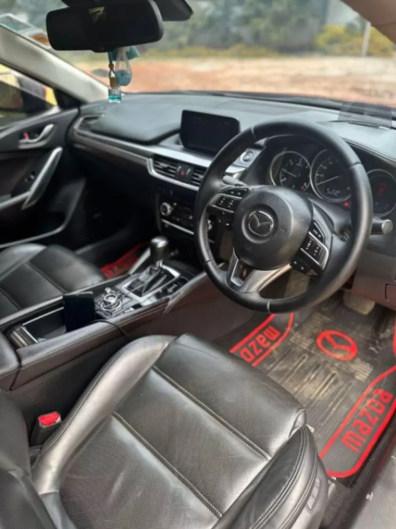 Mazda Atenza    - 2016