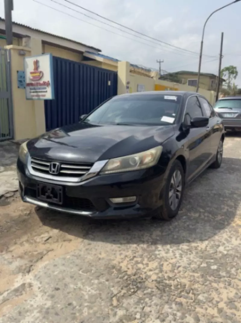 Honda Accord   - 2014