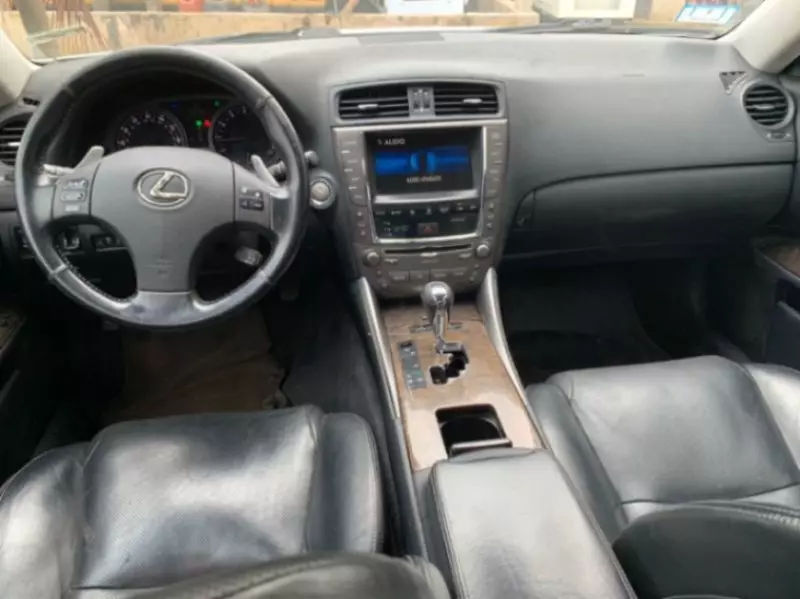 Lexus IS 250   - 2009