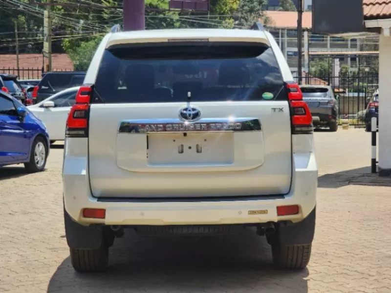 Toyota Landcruiser Prado   - 2020