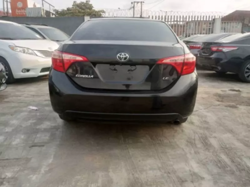Toyota Corolla   - 2018