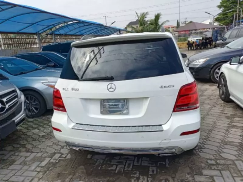 Mercedes-Benz GLK 350   - 2013