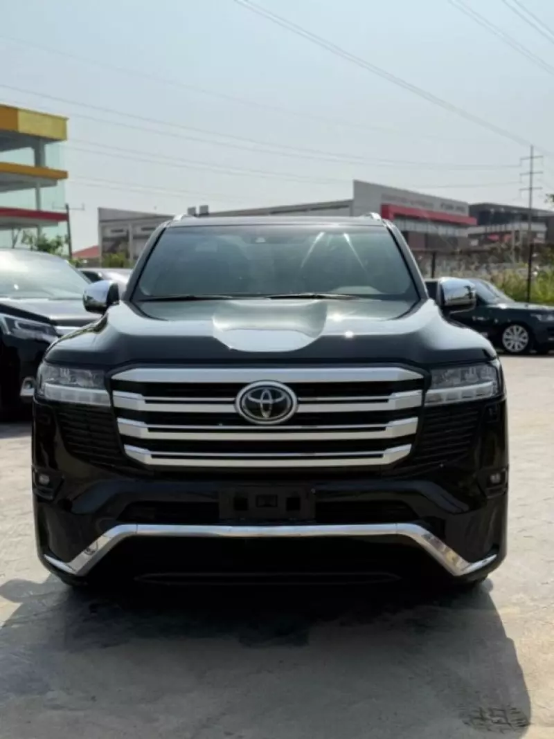 Toyota Land Cruiser GXR