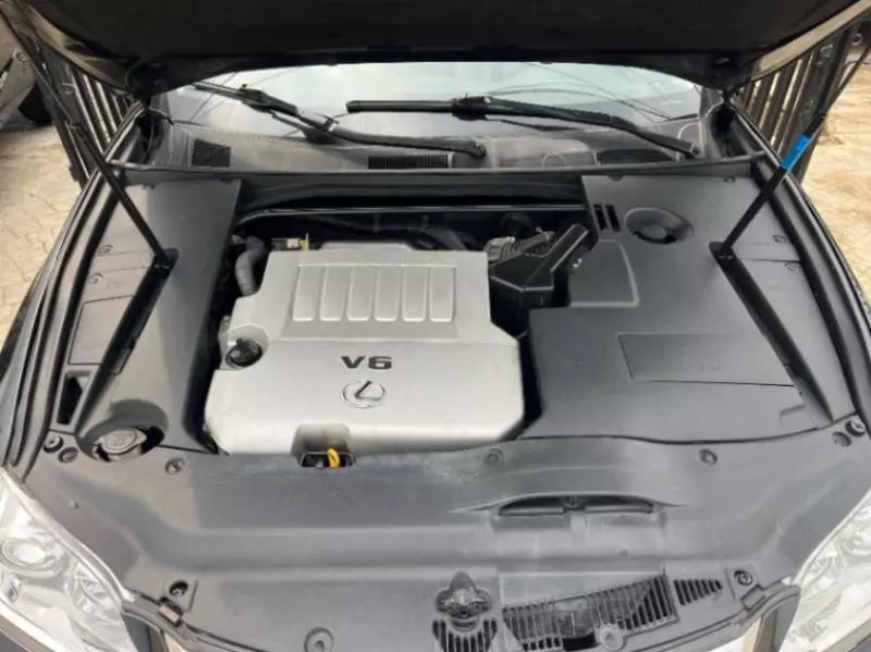 Lexus ES 350   - 2011