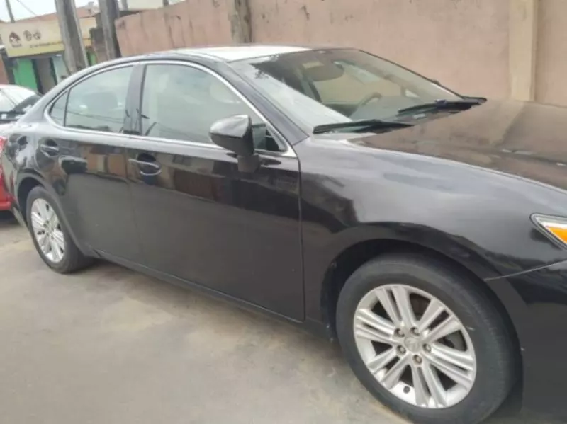 Lexus ES 350   - 2014