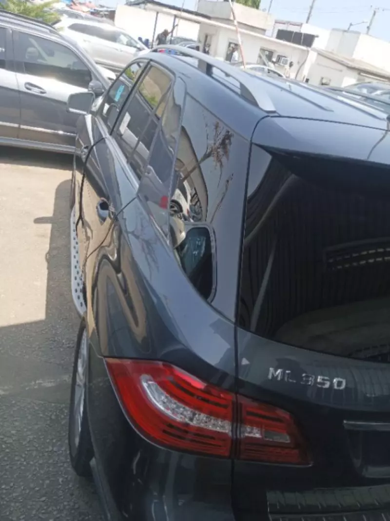 Mercedes-Benz 350   - 2013
