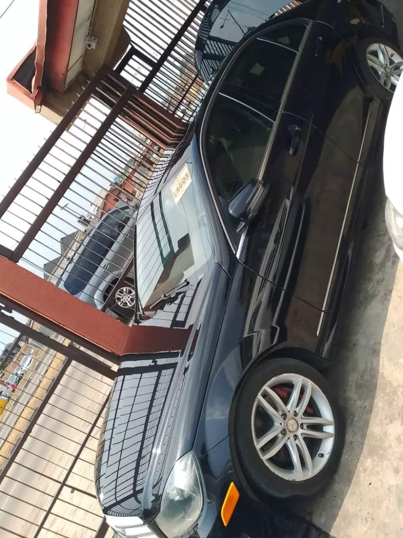 Mercedes-Benz C 300   - 2013