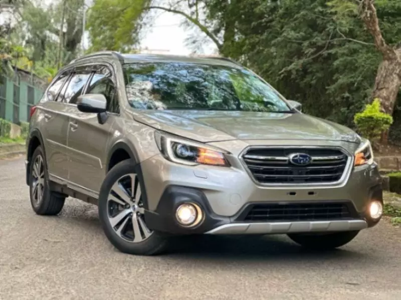 Subaru Outback   - 2018