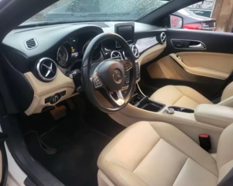 Mercedes-Benz 250   - 2015