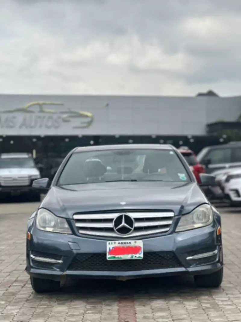 Mercedes-Benz C 250   - 2013
