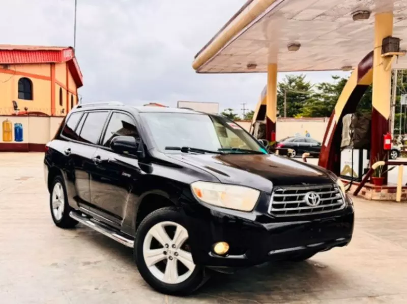 Toyota Highlander   - 2009