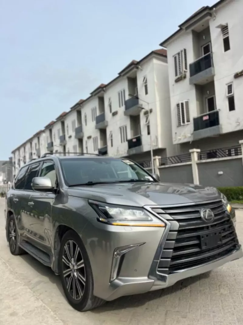 Lexus GX   - 2019