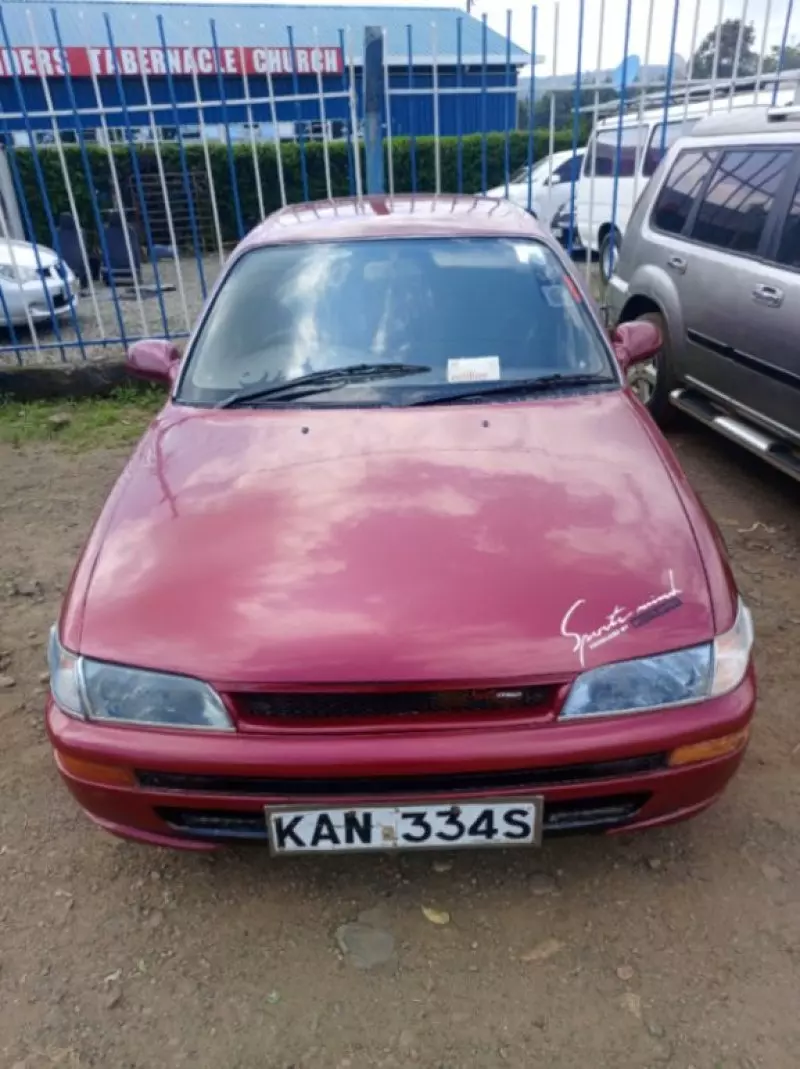 Toyota corolla   - 1995