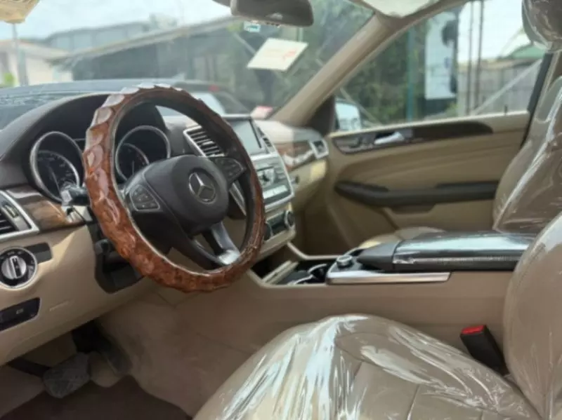 Mercedes-Benz ML 350