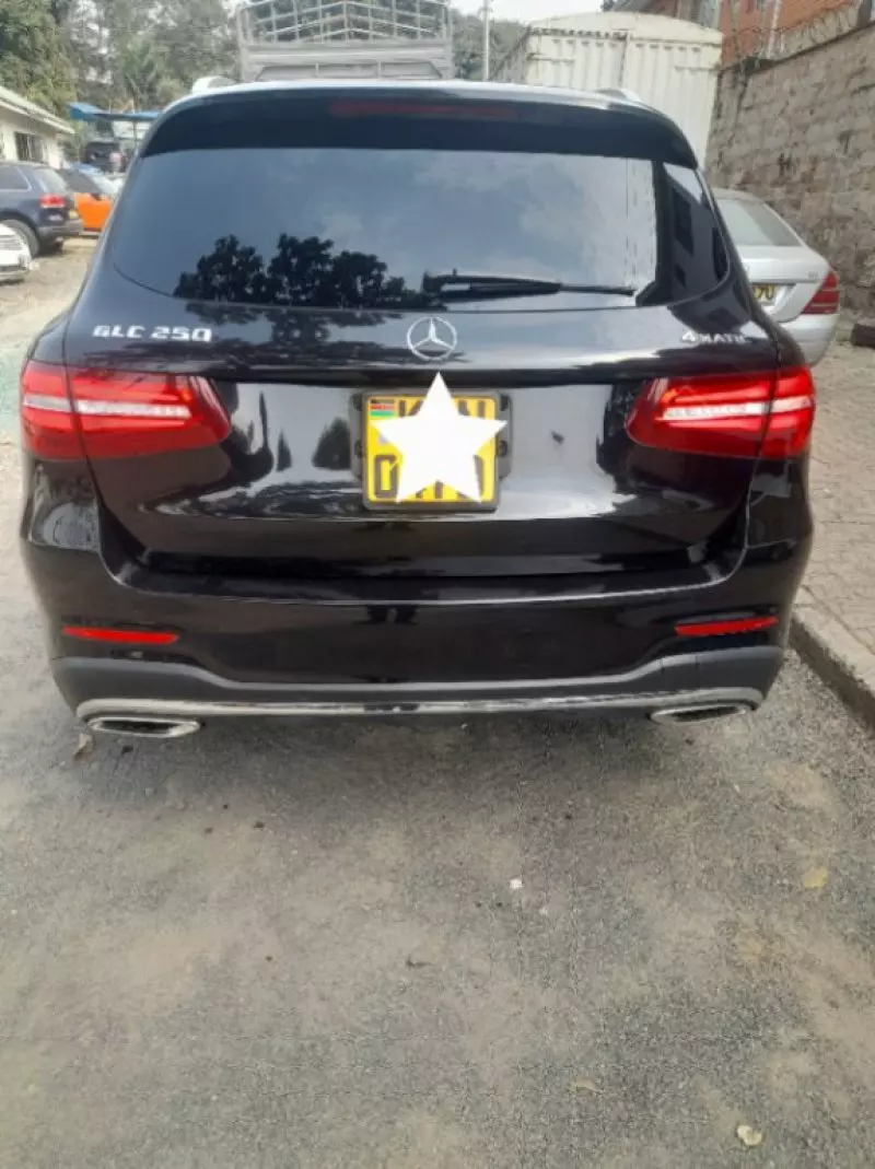 Mercedes-Benz GLC 250   - 2017